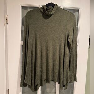 American Eagle Outfitters Soft & Sexy Green Top